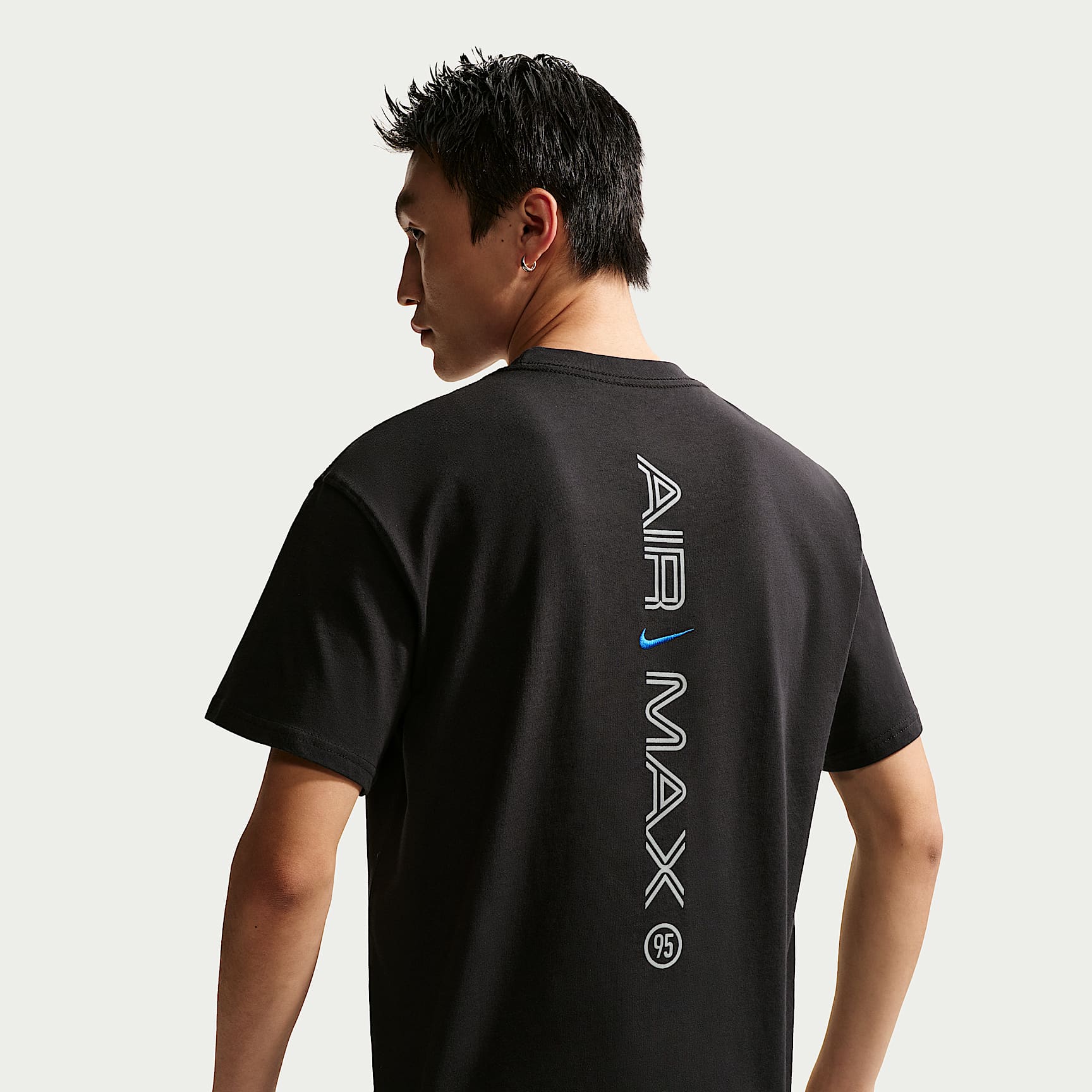 Nike Sportswear T-Shirt. Nike JP